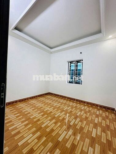 Nhà Mặt Phố 2 Lầu, Nội Thất Cao Cấp,75m2 giá chỉ 850tr, Sổ Hồng Riêng