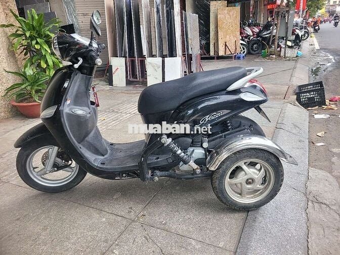 Nozza 4 bánh 2016.đẹp nguyên zin. Máy êm. Số tp