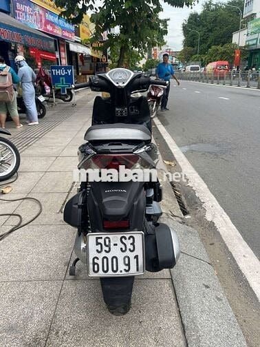 Honda SH mode 2022 mới 90% Bstp chính chủ