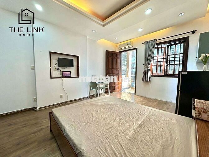 CHDV Studio Ban Công 40m2 Full Nội Thất Trung Tâm BT Gần Cầu Thị Nghè