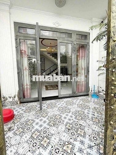 Nhà trệt lầu có nội thất KDC Quân Báo - Gần Chợ Bà Bộ