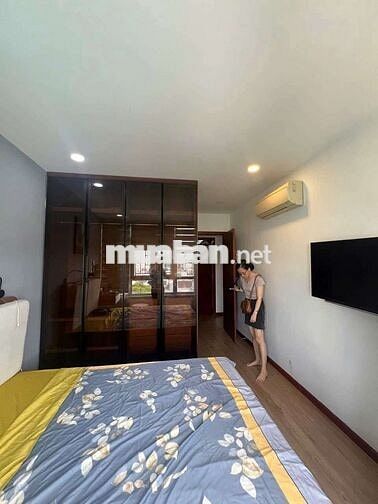 Cần bán căn hộ Hoàng Anh Gia Lai 110m2 3 phòng ngủ