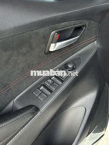 Một Chiếc Màu Trắng  - Mazda 2 2024 Sport Luxury