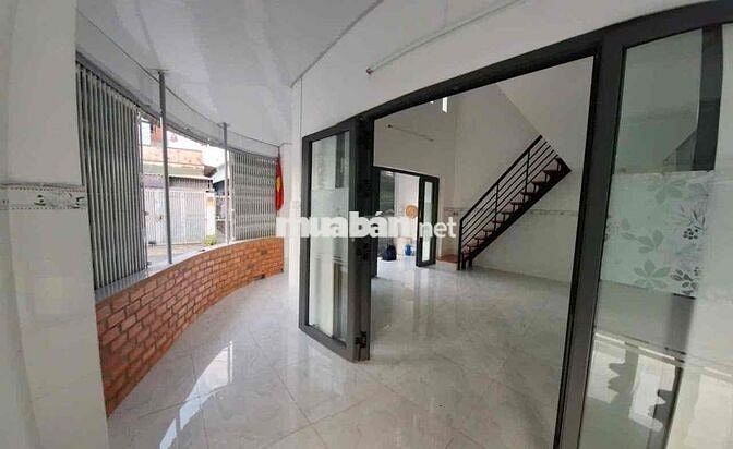 Nhà góc 2 mặt tiền 7*8 tiện kinh doanh