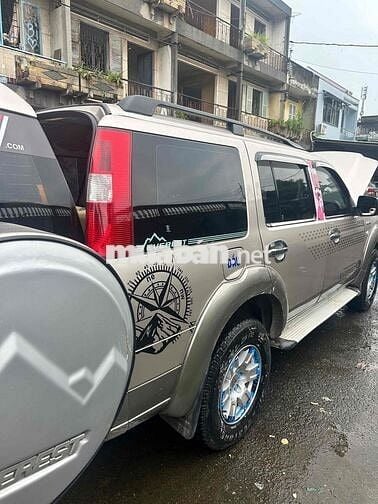 Cần bán FORD EVEREST 2.5 TURBO