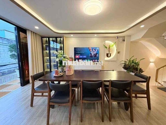 CẦN TÌM CHỦ MỚI SIÊU PHẨM NHÀ HXH TRỊNH HOÀI ĐỨC, Q5-GIÁ 5TỶ550 CÒN TL