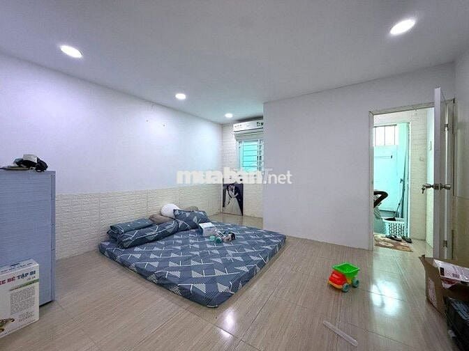 Nhà Nguyễn Duy Cung, Ngay Emart Gò Vấp, 70m2, 4Tỷ850