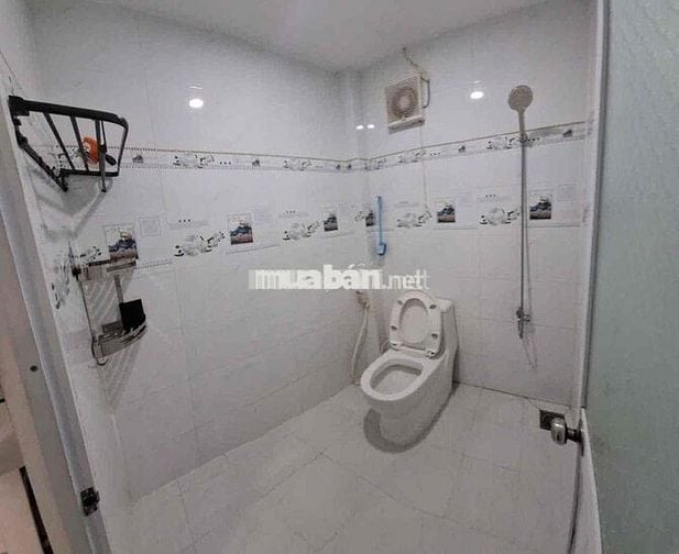 Nhà góc 2 mặt tiền 7*8 tiện kinh doanh