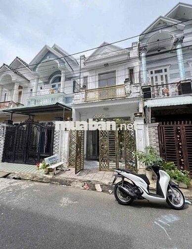 Nhà trệt lầu có nội thất KDC Quân Báo - Gần Chợ Bà Bộ