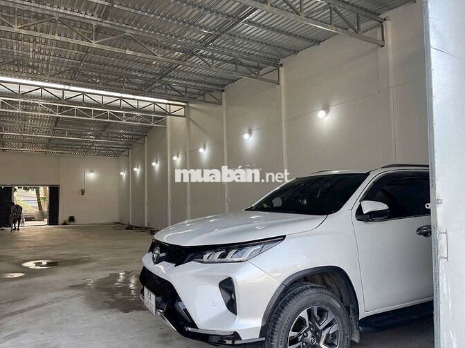 Cho thuê kho 400 mét vuông ngay quốc lộ 1A trạm thu phí cầu cần Thơ