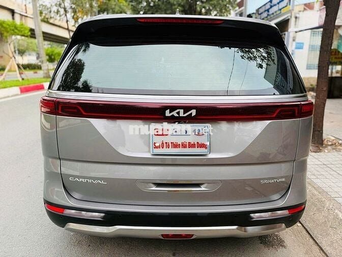 KIA Carnival 3.5G Signature SX 2022 Xám