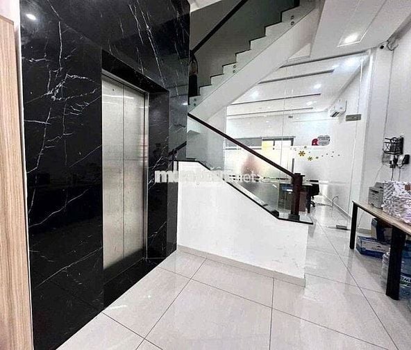 🎉 CHO THUÊ NHÀ MT SÔNG ĐÀ_(SÂN BAY) 6x20m_HẦM 4 LẦU, NHÀ MỚI ĐẸP.