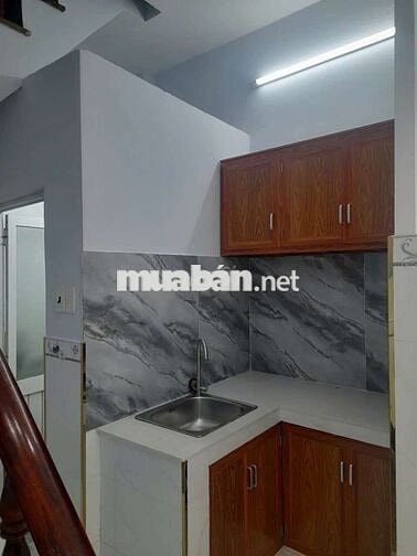 Nhà Bán.p15quận8.sổ hồng chung.1trệt 2lầu. Chùa Quan Âm Mễ Cốc129/27/4