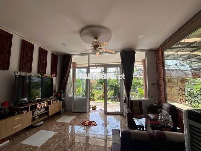 HOMESTAY VIEW NÚI SẴN THỔ CƯ BẢO LỘC DT 619M2 ĐẦY ĐỦ TIỆN ÍCH GIÁ TỐT