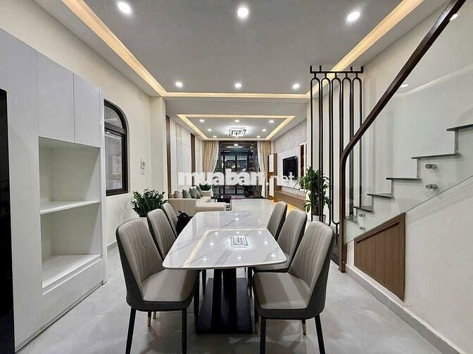 Giá cực sốc, nhà siêu đẹp đường Đoàn Thị Điểm- Phú Nhuận. DT 58m2.