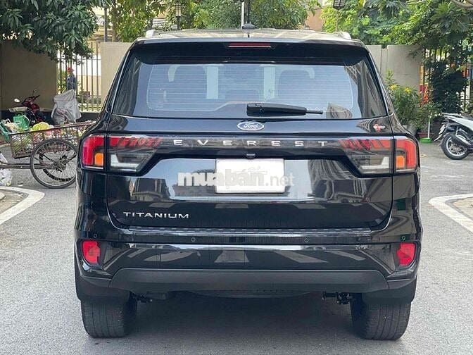 Ford Everest 2022 Titanium 2.0L 4x2 AT - 47000 km