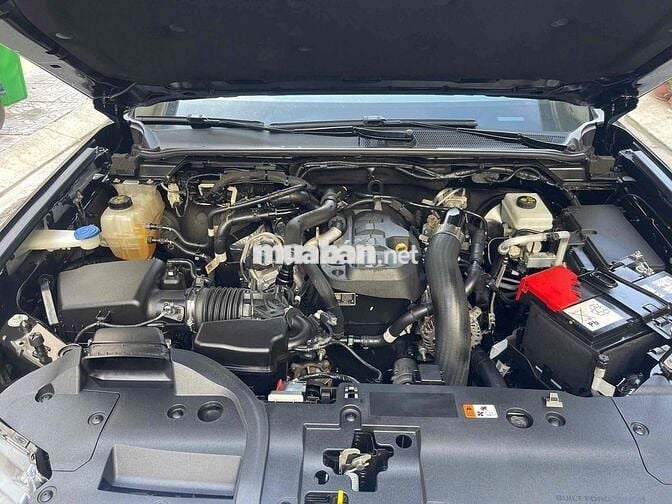 Ford Everest 2022 Titanium 2.0L 4x2 AT - 47000 km