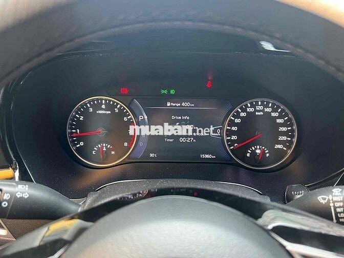 Kia Seltos 2021 1.4T Premium - 15000 km