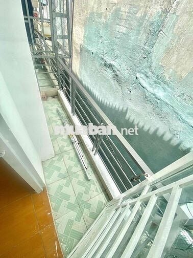 Nhà 1/ Võ Văn Vân , KDC HH hẻm 3 gác
