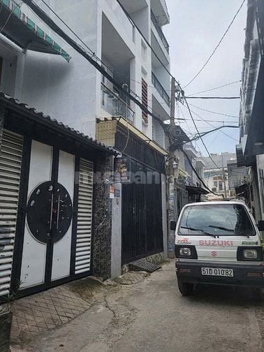 ⭐️Nhà 3 Lầu DT:4,1x15,5m Cao cấp hẻm xe hơi Phạm Văn Chiêu, P14.