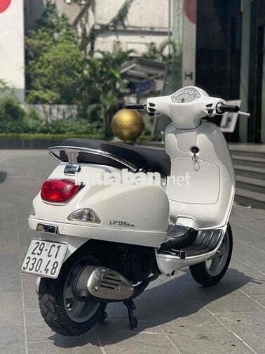 Vespa Lx 125 3vie 2014 màu trắng xe đẹp như mới