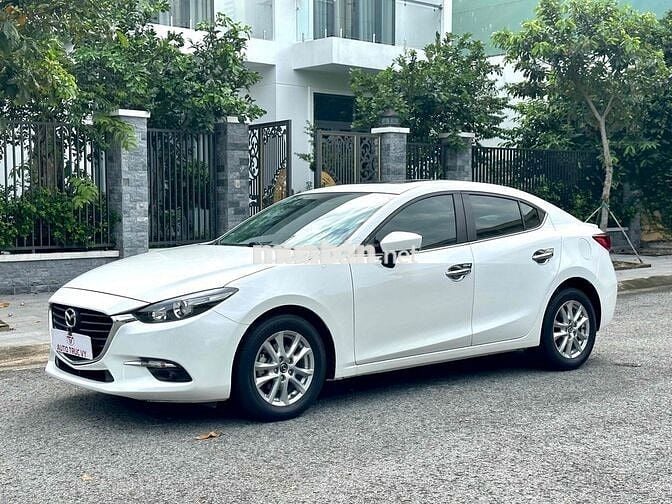 Mazda 3 2018 1.5 AT Sedan - 39000 km