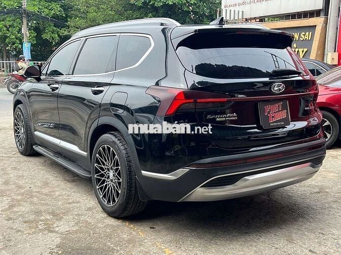 Hyundai Santafe 2021 Premium 2.2D,máy dầu,màu đen