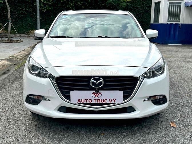 Mazda 3 2018 1.5 AT Sedan - 39000 km