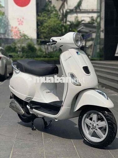 Vespa Lx 125 3vie 2014 màu trắng xe đẹp như mới