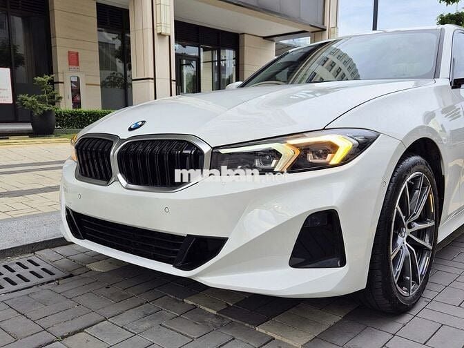 BMW 320i Sportline Đăng ký 2025 - 12000 km