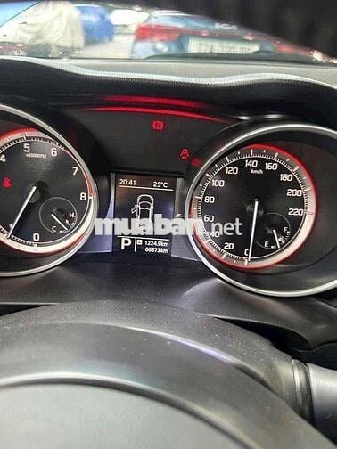 Suzuki Swift 2018 GLX 1.2 AT - 67000 km