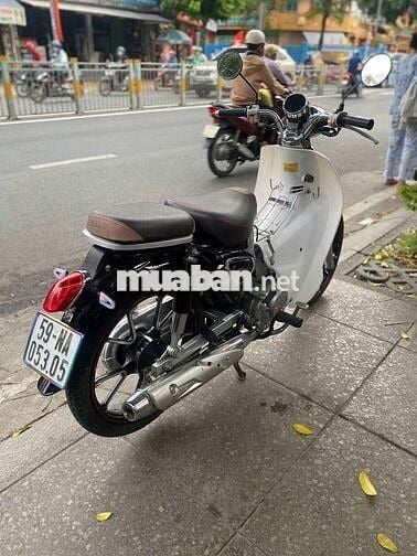 Honda Cub classic 50 cc 2022 mới 90% biển số TP