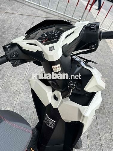 Vario 150-2017 1 đời chủ. Odo 12 ngàn km. Đẹp keng