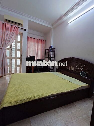 Nhà Thuê Nguyên Căn ở Phú Nhuận