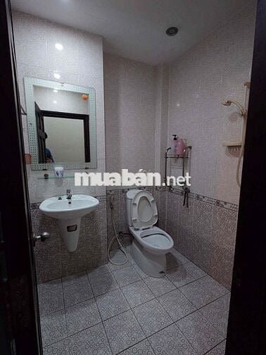 chính chủ cho thuê nhà nguyên căn phú nhuận