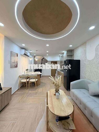 QUẬN 1 GIÁ PHÚ NHUẬN GẦN BÙI VIỆN 3TẦNG HẺM RỘNG ĐẸP SỔ NỞ HẬU SÁT MT
