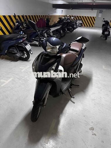 Chính chủ bán xe Vision 1 đời chủ mới chạy 10000km