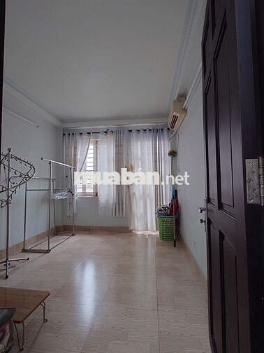 Nhà Thuê Nguyên Căn ở Phú Nhuận
