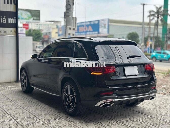 🔴 Mercedes Benz GLC 2021 300 4MATIC - 29kp km