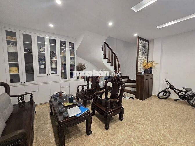 BÁN NHÀ VÍP-ĐỒNG BÁT,NHÀ MỚI -NỘI THẤT XỊN XÒ