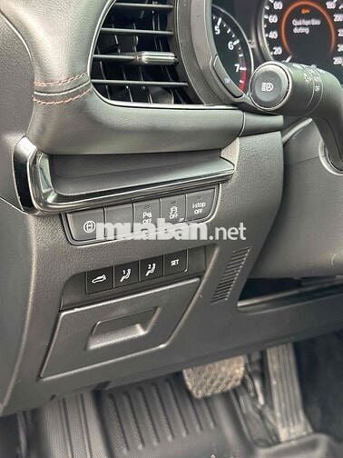 Mazda 3 2022 1.5L Sport Premium - 50000 km