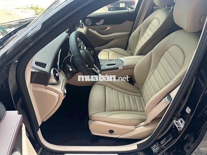 🔴 Mercedes Benz GLC 2021 300 4MATIC - 29kp km