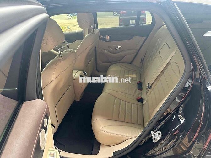 🔴 Mercedes Benz GLC 2021 300 4MATIC - 29kp km