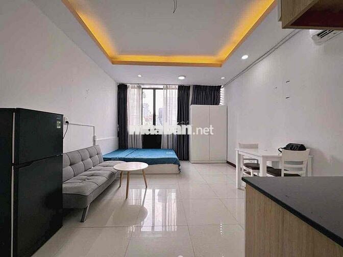 CHO THUÊ CĂN STUDIO CỬA SỔ LỚN SIÊU THOÁNG MÁT, NGAY NGÃ TƯ PHÚ NHUẬN
