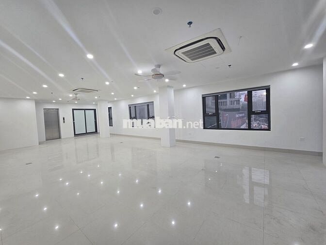 CHO THUÊ TÒA NHÀ LÔ GÓC 3 MẶT THOÁNG – 8 TẦNG - TRUNG TÂM PHỐ VỌNG