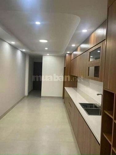 Nhà Siêu To Siêu Rẽ-Quận 7 3x28 - Oto -7 Tỷ 650