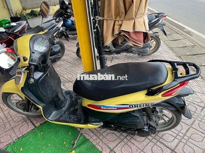 Bán xe tay ga đi tốt chạy mạnh. cà vẹt đầy đủ
