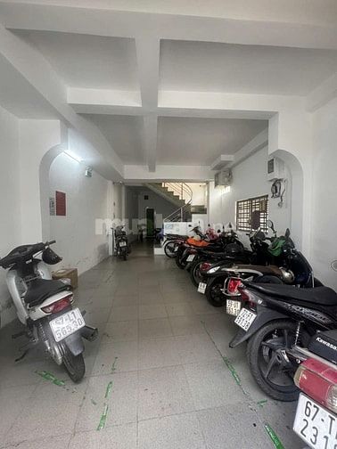 8 PHÒNG QUÁ ĐẸP CHO CHDV GIÁ 8 TỶ CHÍNH CHỦ, GẦN TRƯỜNG DH CÔNG NGHIỆP