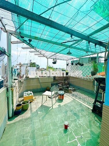 Bán gấp Căn Góc 2MT ngang 5m . 4 Tầng. Không Lộ giới. Ngay Chợ Gò Xoài