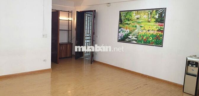 Cho thuê căn hộ 105 m2 ,3 phòng ngủ tại 310 Minh khai HN